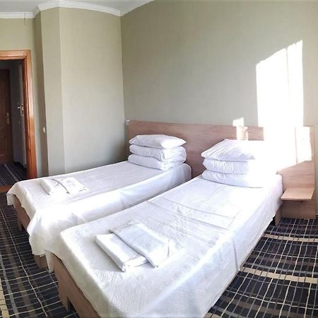 Institutul Muncii Hotel Chisinau Bagian luar foto