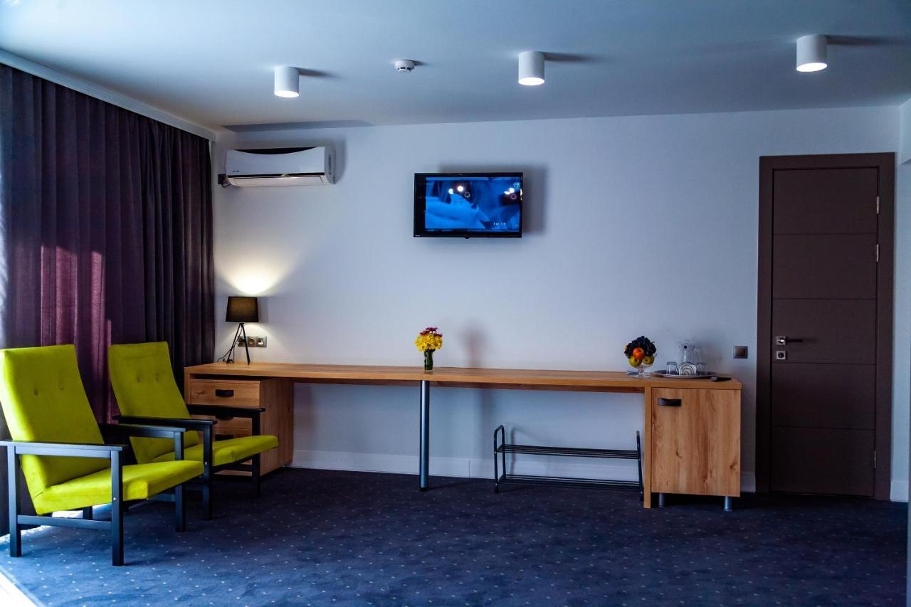 Institutul Muncii Hotel Chisinau Bagian luar foto