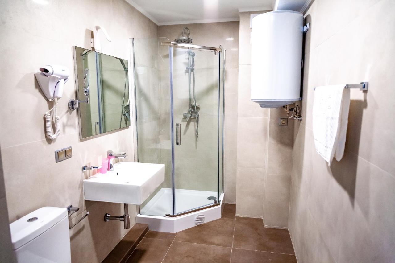 Institutul Muncii Hotel Chisinau Bagian luar foto