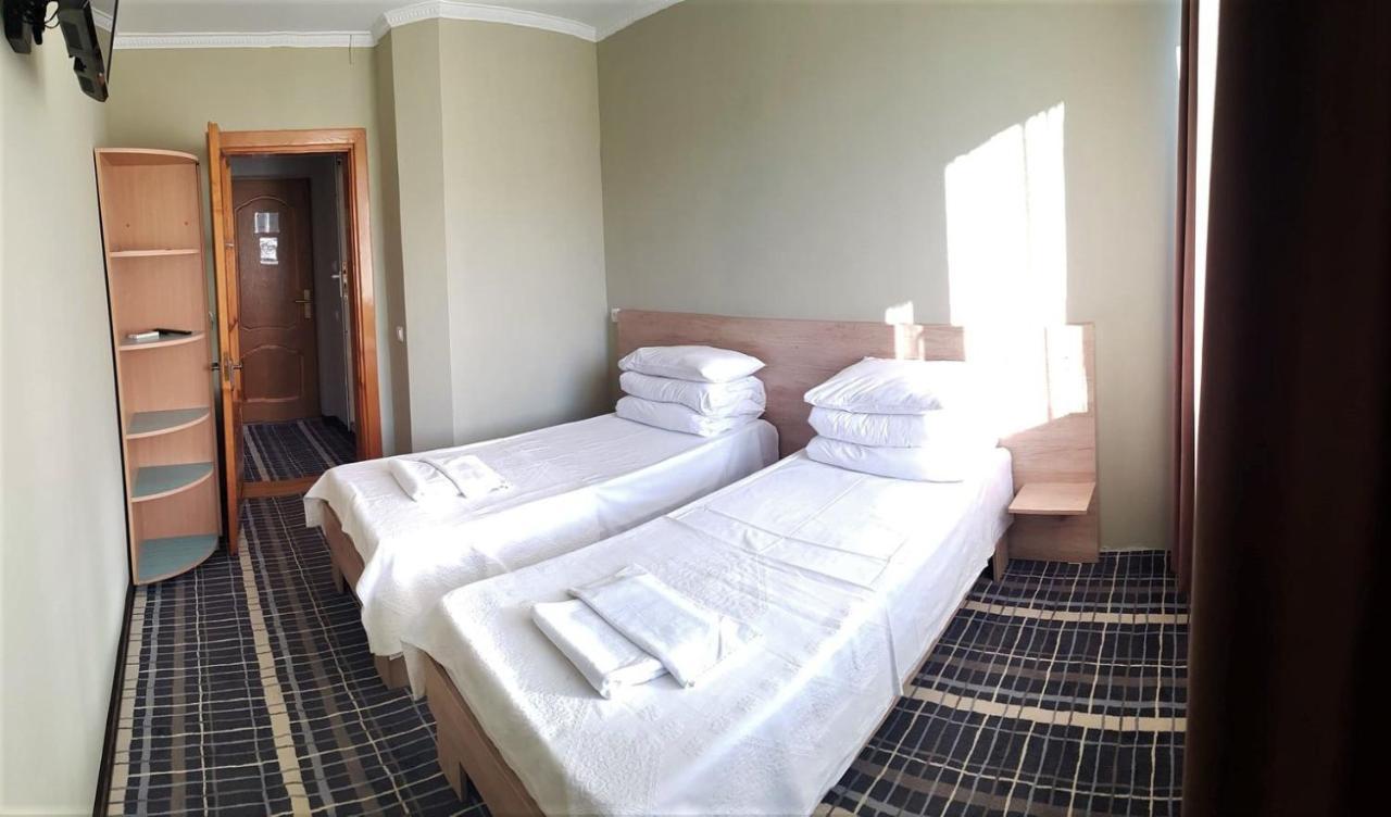 Institutul Muncii Hotel Chisinau Bagian luar foto