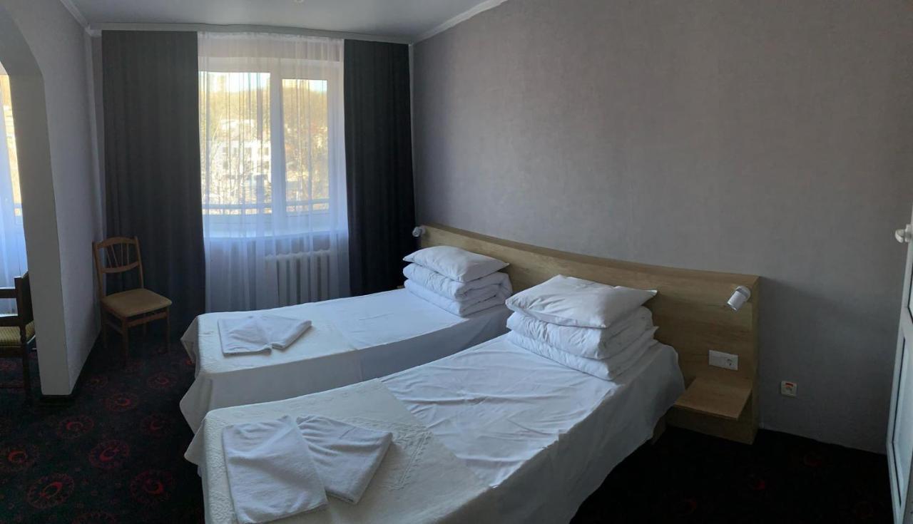 Institutul Muncii Hotel Chisinau Bagian luar foto